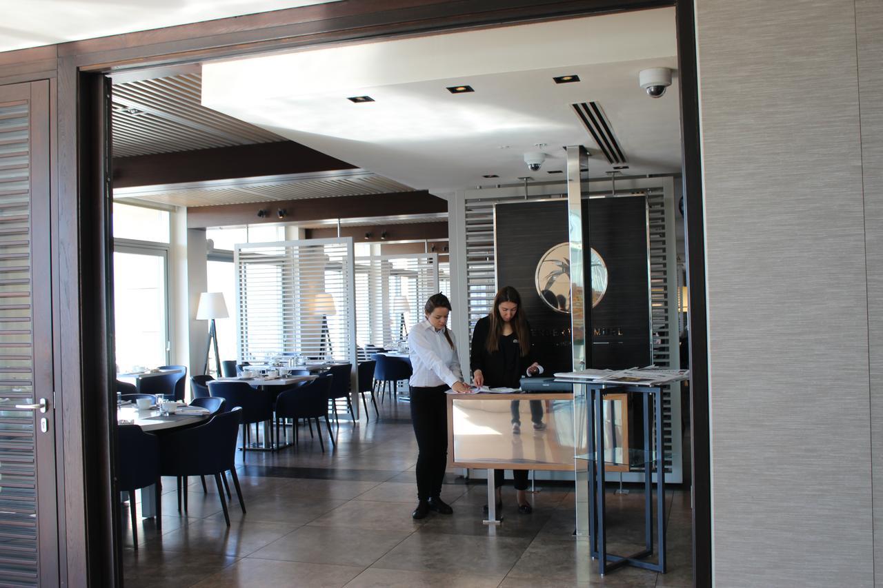First Class Marina Herzlia Herzliya Екстер'єр фото
